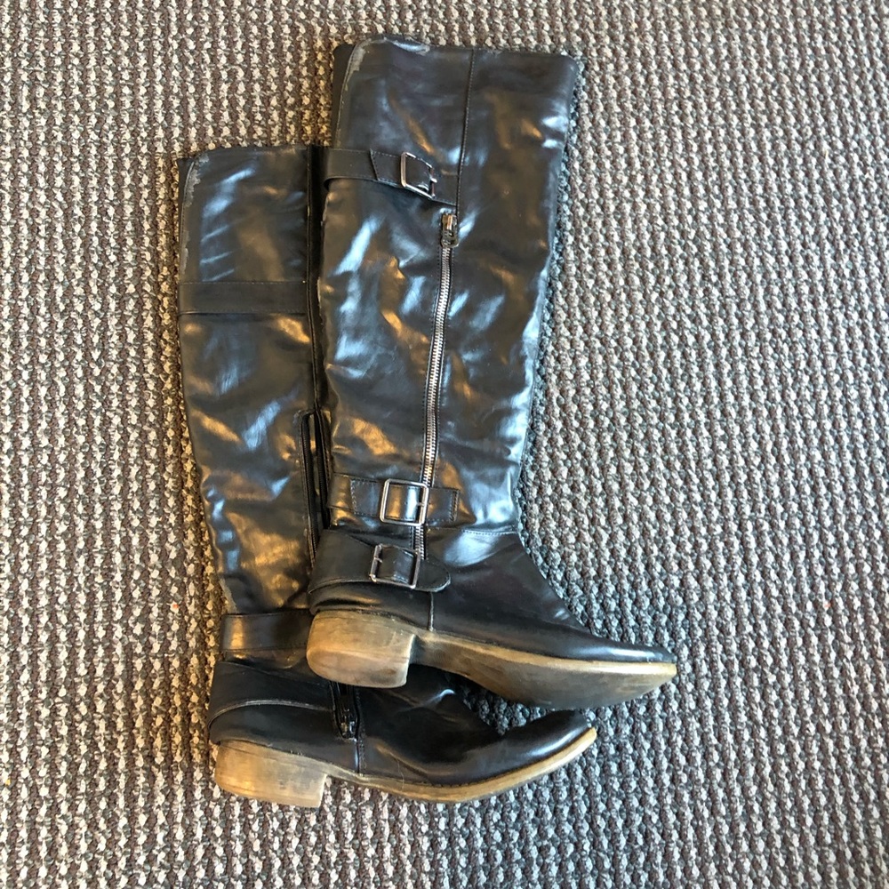 Black knee high boots